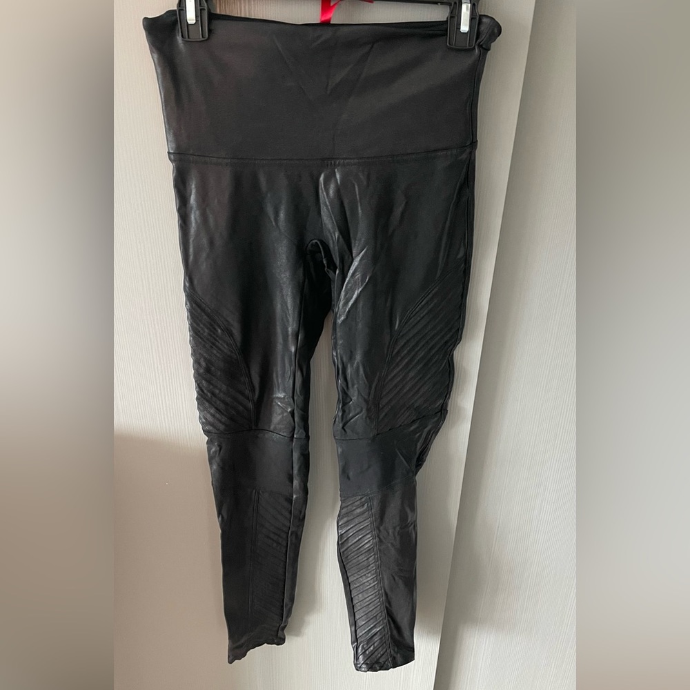 SPANX motto leggings